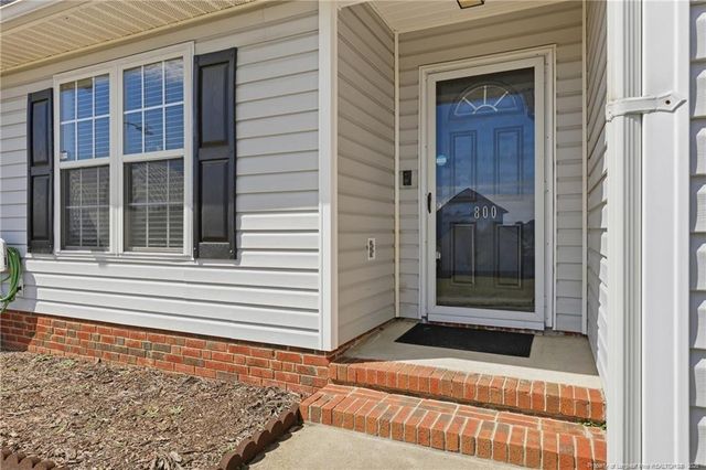 800 Bramblegate Road, Hope Mills, NC 28348