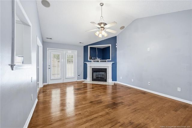 800 Bramblegate Road, Hope Mills, NC 28348