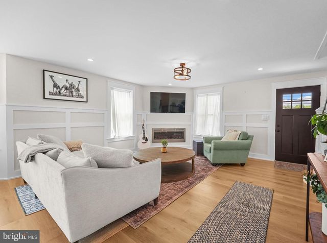 346 W CENTRAL AVE, Malvern, PA 19355