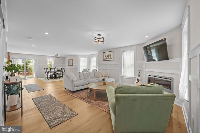 346 W CENTRAL AVE, Malvern, PA 19355