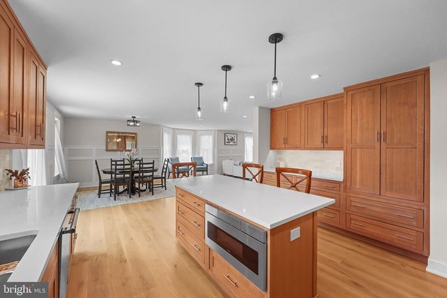 346 W CENTRAL AVE, Malvern, PA 19355