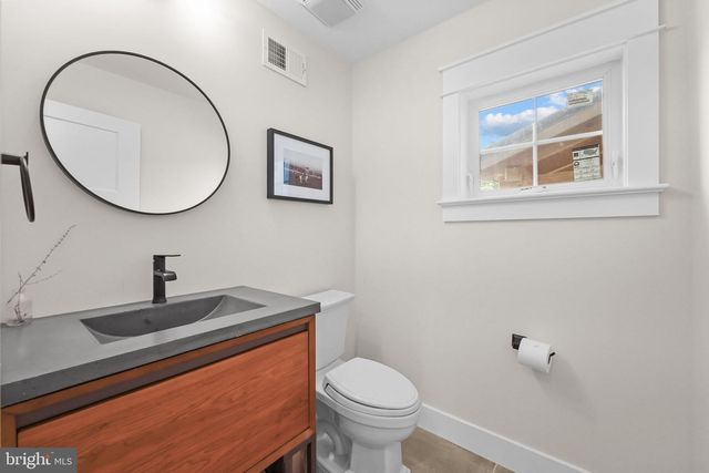 346 W CENTRAL AVE, Malvern, PA 19355