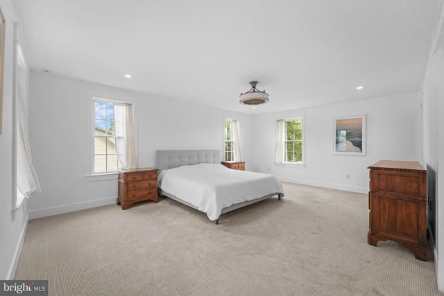 346 W CENTRAL AVE, Malvern, PA 19355