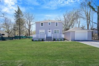 2939 N Wading River Road, Wading River, NY 11792