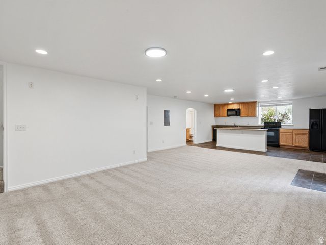 8569 S SUNRISE OAK DR, West Jordan, UT 84081