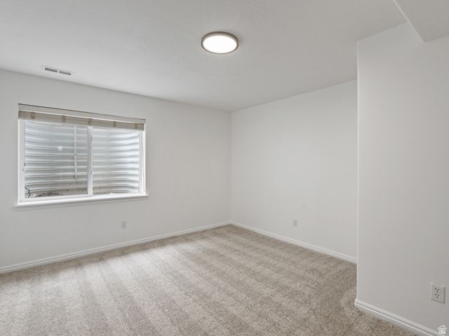8569 S SUNRISE OAK DR, West Jordan, UT 84081