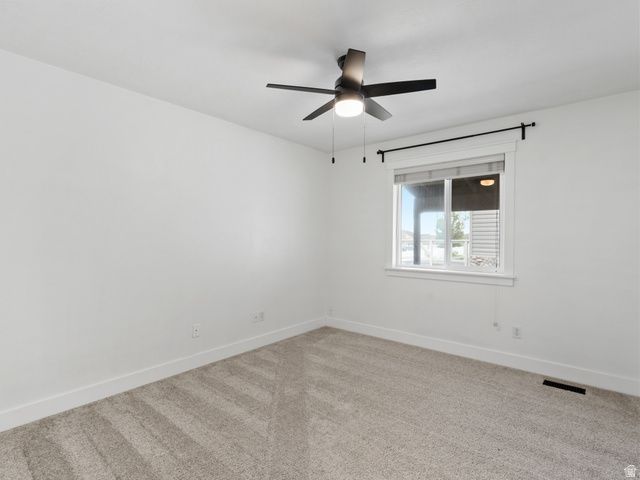 8569 S SUNRISE OAK DR, West Jordan, UT 84081