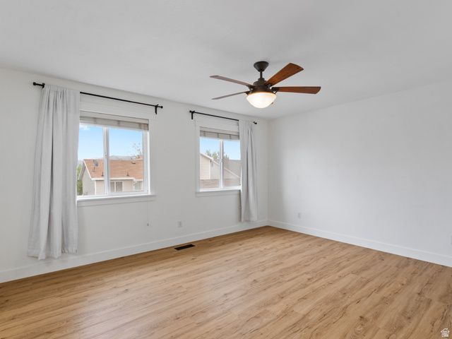 8569 S SUNRISE OAK DR, West Jordan, UT 84081