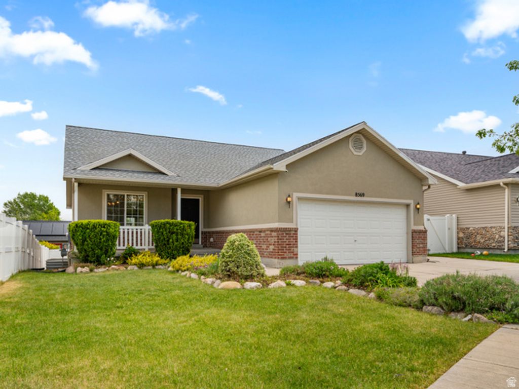 8569 S SUNRISE OAK DR, West Jordan, UT 84081
