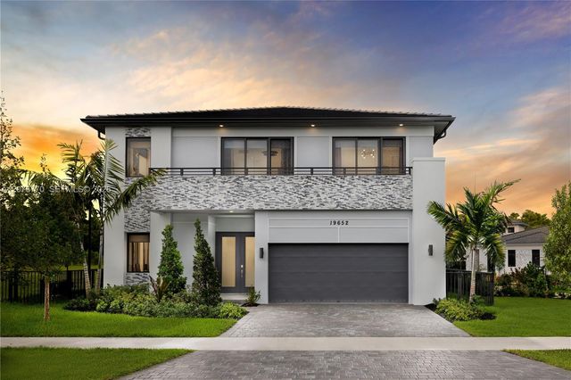 19662 NE 14th Court, Miami, FL 33179