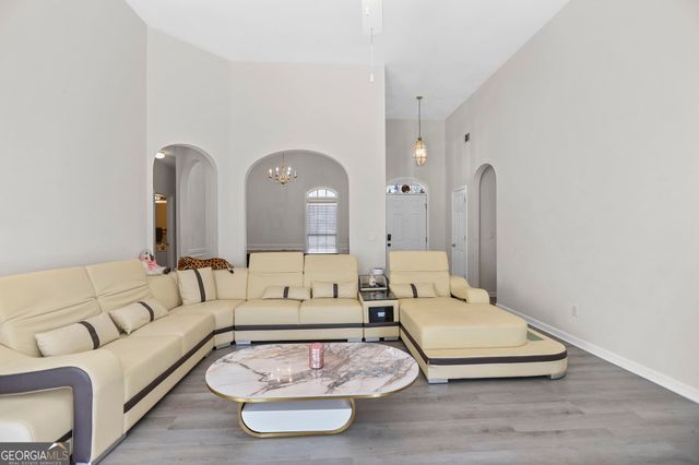 150 Chaucer Parkway, Fayetteville, GA 30214