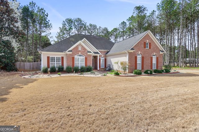 150 Chaucer Parkway, Fayetteville, GA 30214