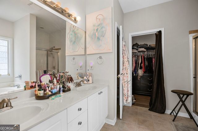 150 Chaucer Parkway, Fayetteville, GA 30214