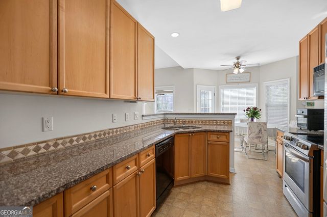 150 Chaucer Parkway, Fayetteville, GA 30214