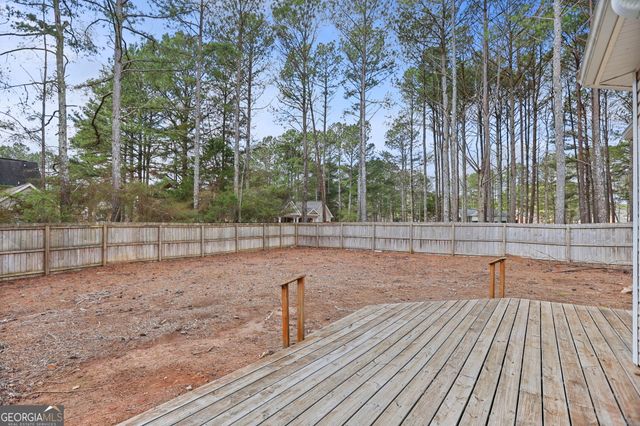 150 Chaucer Parkway, Fayetteville, GA 30214