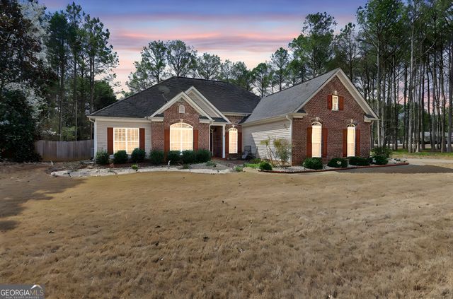 150 Chaucer Parkway, Fayetteville, GA 30214