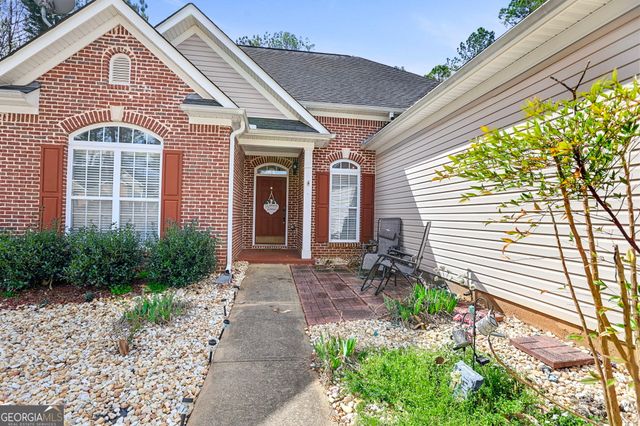 150 Chaucer Parkway, Fayetteville, GA 30214