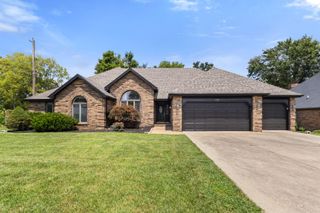 4081 E Kingsbury Street, Springfield, MO 65809