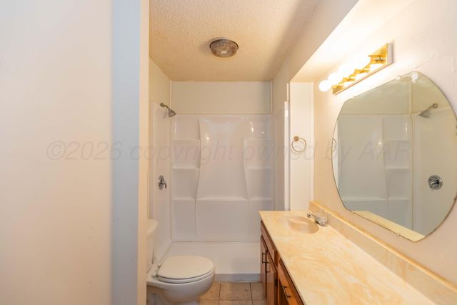 200 S Wall Street, Shamrock, TX 79079