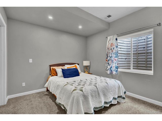 7679 Blue Water Dr, Castle Rock, CO 80108