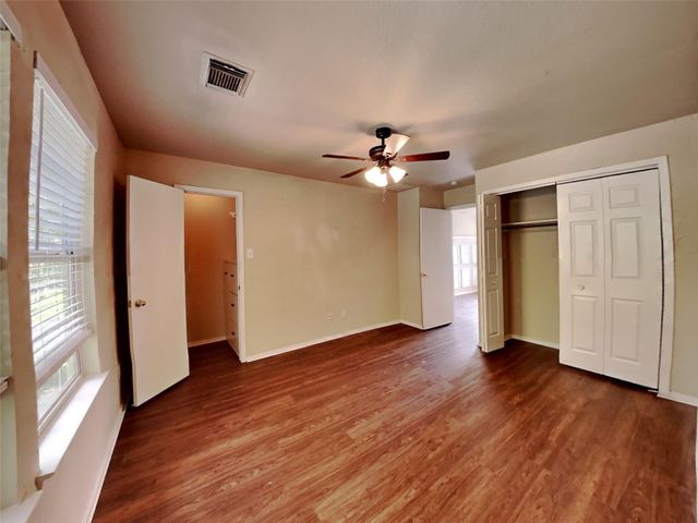 26893 Kings Park Hollow Drive, Kingwood, TX 77339
