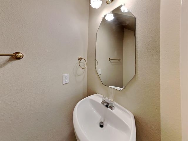 26893 Kings Park Hollow Drive, Kingwood, TX 77339