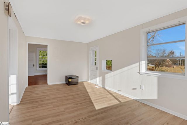 307 Dukes Avenue, Greenwood, SC 29646