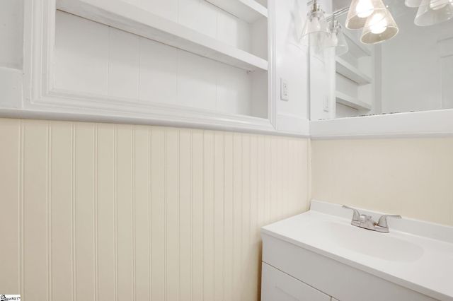 307 Dukes Avenue, Greenwood, SC 29646