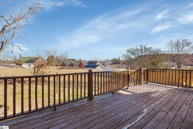 307 Dukes Avenue, Greenwood, SC 29646