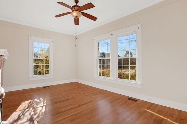 307 Dukes Avenue, Greenwood, SC 29646