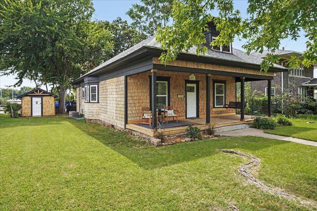 611 S Poplar Street, Sapulpa, OK 74066