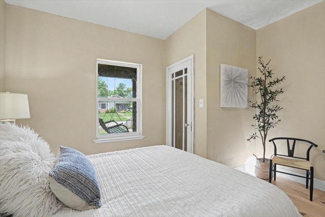 611 S Poplar Street, Sapulpa, OK 74066