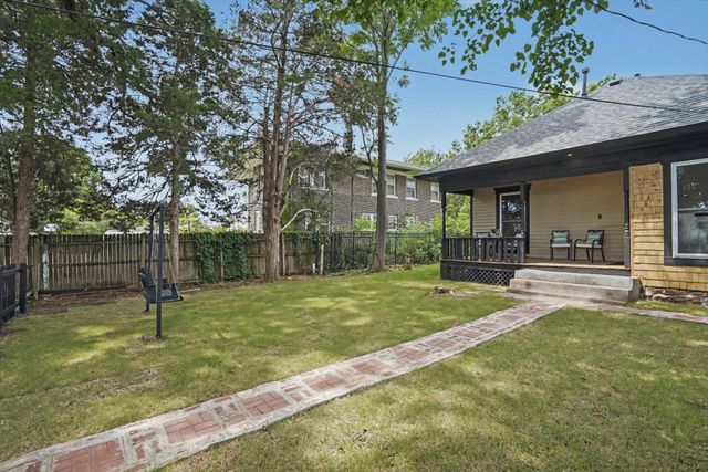 611 S Poplar Street, Sapulpa, OK 74066