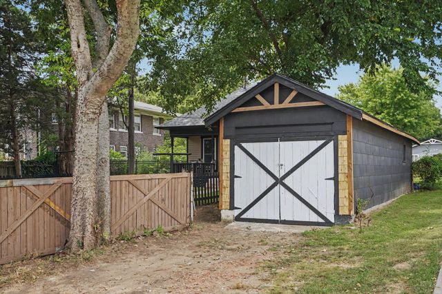 611 S Poplar Street, Sapulpa, OK 74066