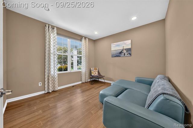 6206 Ardmore Court, Clarkston, MI 48348