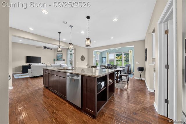 6206 Ardmore Court, Clarkston, MI 48348