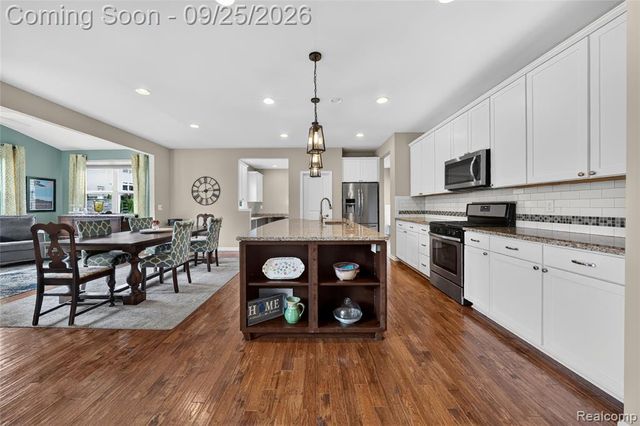 6206 Ardmore Court, Clarkston, MI 48348