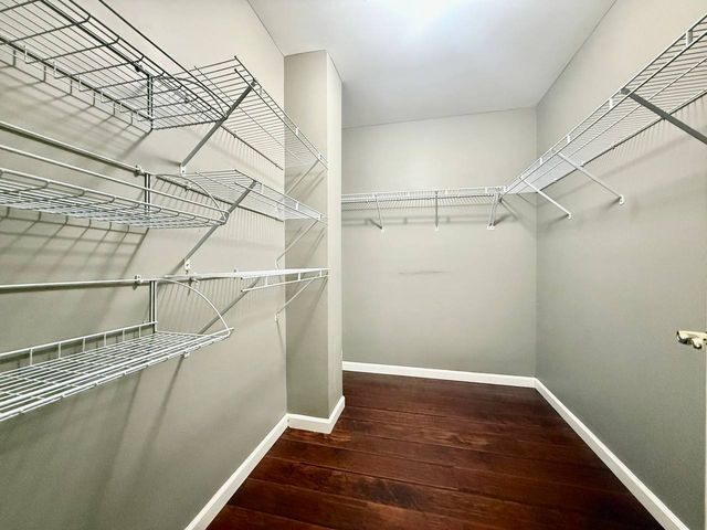 433 Gloria Lane 433, Oswego, IL 60543