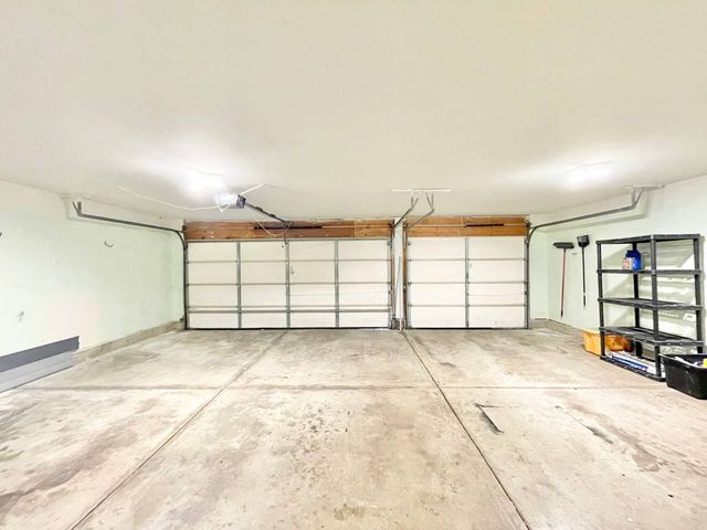 433 Gloria Lane 433, Oswego, IL 60543