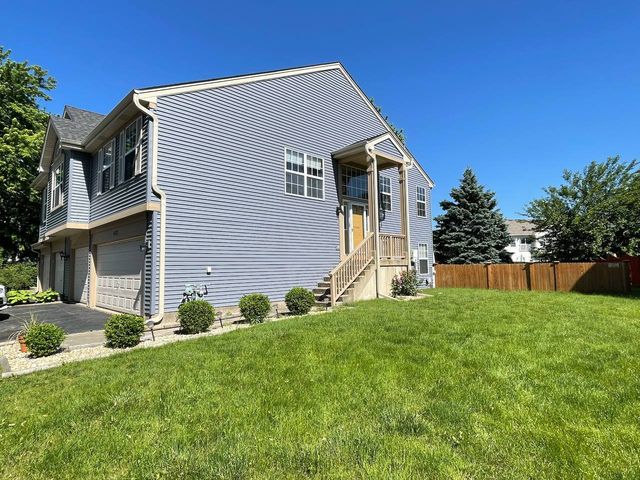 433 Gloria Lane 433, Oswego, IL 60543