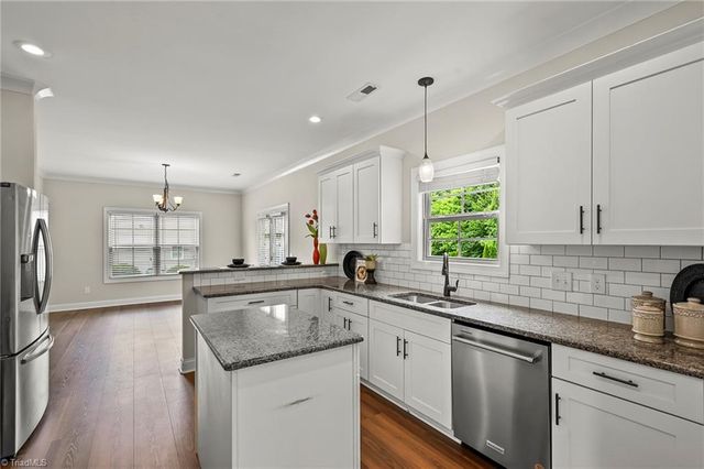 4638 Orchard Grove Drive, Clemmons, NC 27012