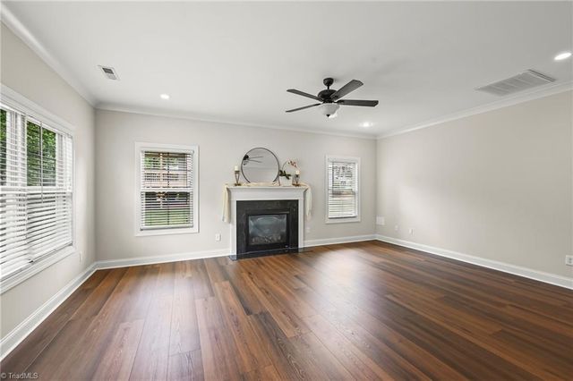4638 Orchard Grove Drive, Clemmons, NC 27012