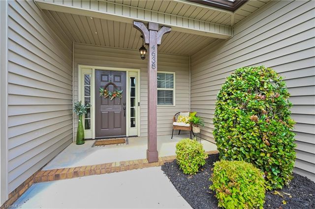 4638 Orchard Grove Drive, Clemmons, NC 27012