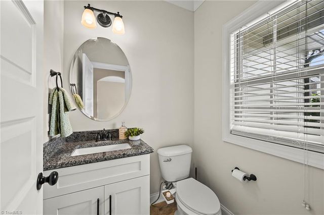 4638 Orchard Grove Drive, Clemmons, NC 27012