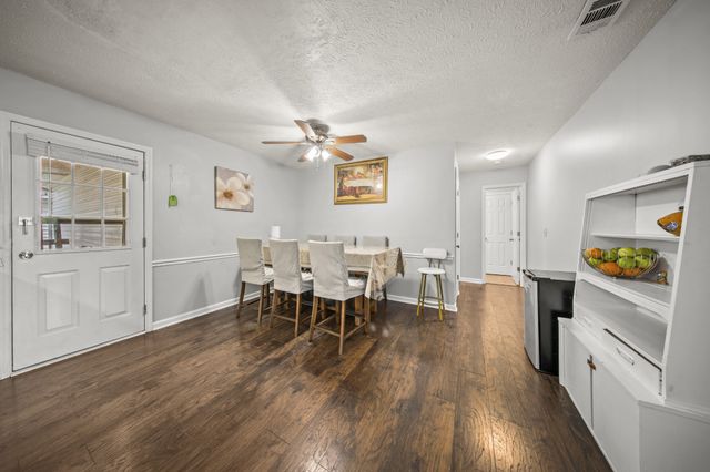 106 Hidden Forest Ln, La Vergne, TN 37086