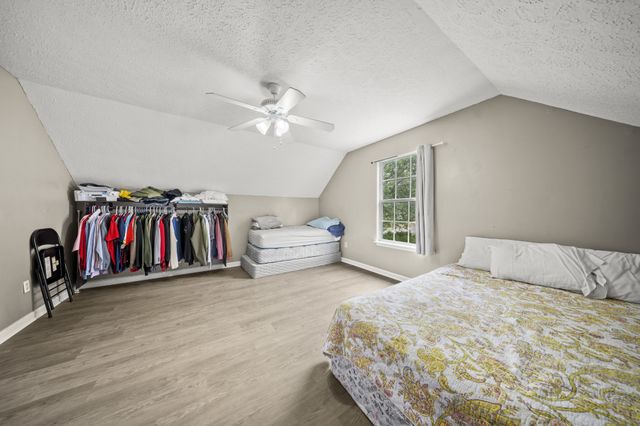 106 Hidden Forest Ln, La Vergne, TN 37086