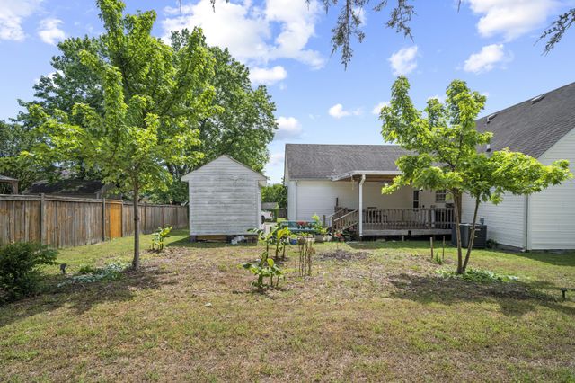 106 Hidden Forest Ln, La Vergne, TN 37086