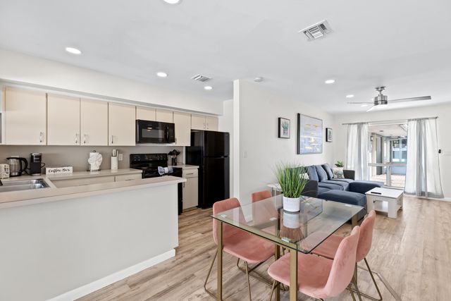 1761 NE 55th Street 1-3, Fort Lauderdale, FL 33334