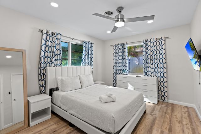 1761 NE 55th Street 1-3, Fort Lauderdale, FL 33334