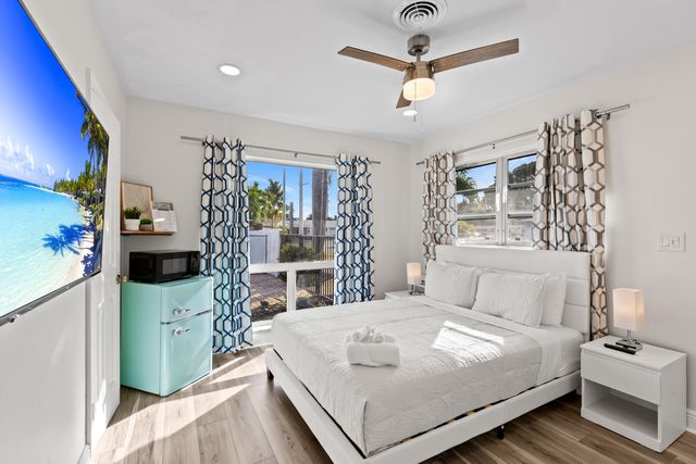 1761 NE 55th Street 1-3, Fort Lauderdale, FL 33334